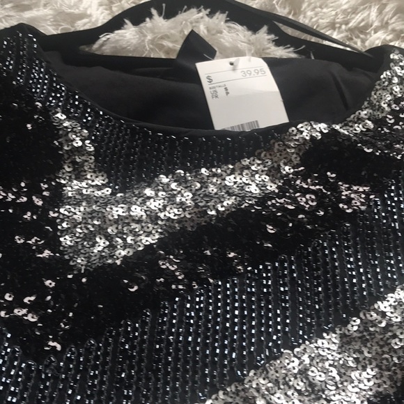 Beaded/ Sequinned Crop Top - Picture 2 of 4